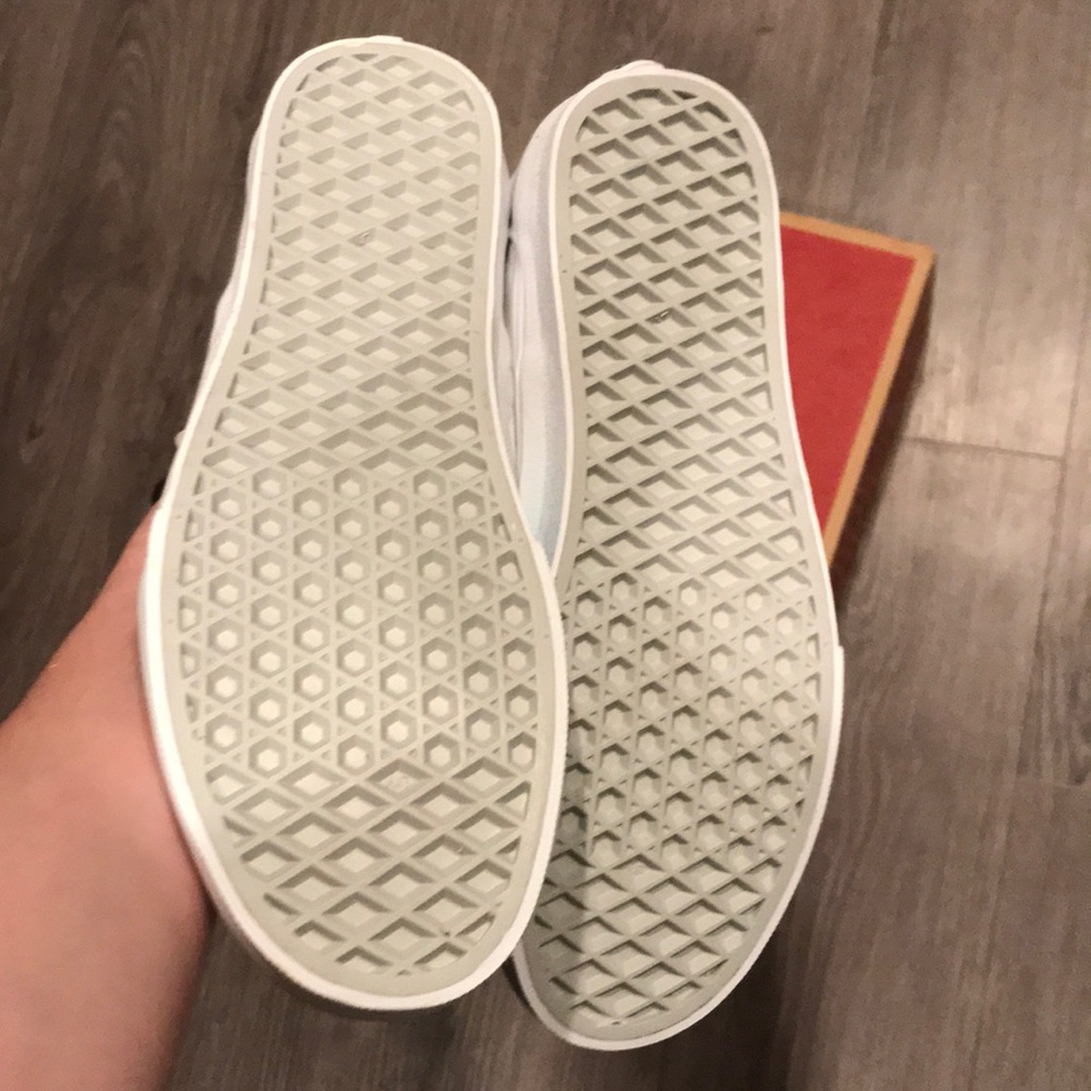 Custom Spongebob Vans - Picture 6 of 6